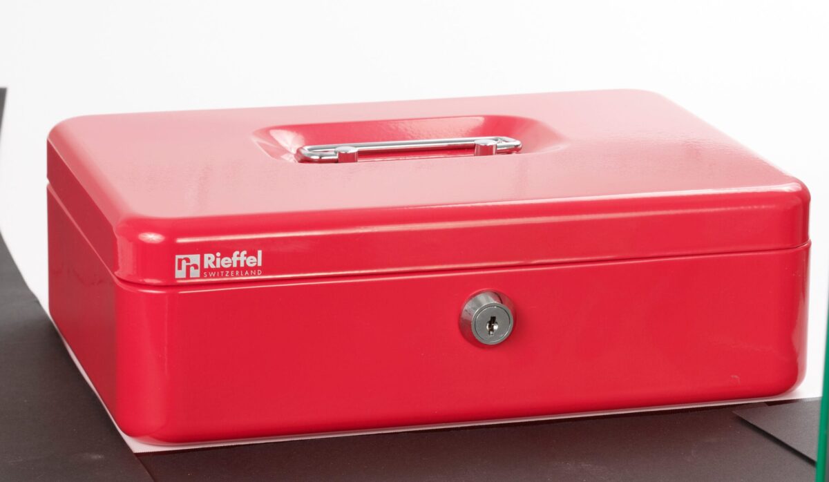 RIEFFEL SWITZERLAND Geldkassette Valorit VT-GK 3 ROT 8,2x26,2x19,2cm rot – Hochwertig & günstig bei ShopDeca