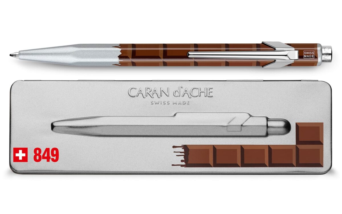 CARAN D'ACHE Kugelschreiber 849 849.752 Schokolade Etui – Hochwertig & günstig bei ShopDeca