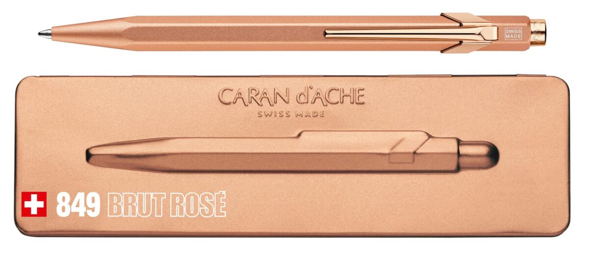CARAN D'ACHE Kugelschreiber 849 mit Etui 849.997 brut rosé – Hochwertig & günstig bei ShopDeca