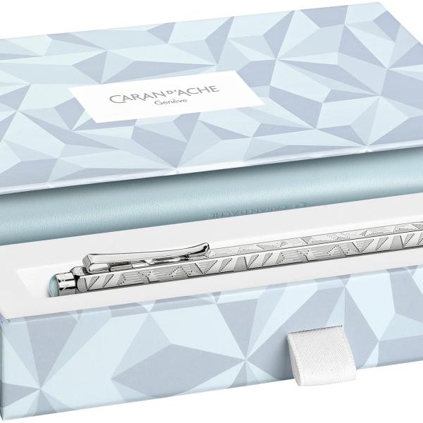 CARAN D'ACHE Kugelschreiber Ecridor Set CC0890.025 Alpine Frost, mit Lederetui