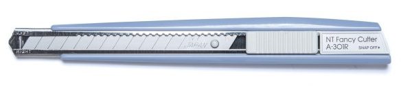 NT Cutter 9mm A-301RP mit Auto-Lock, violett